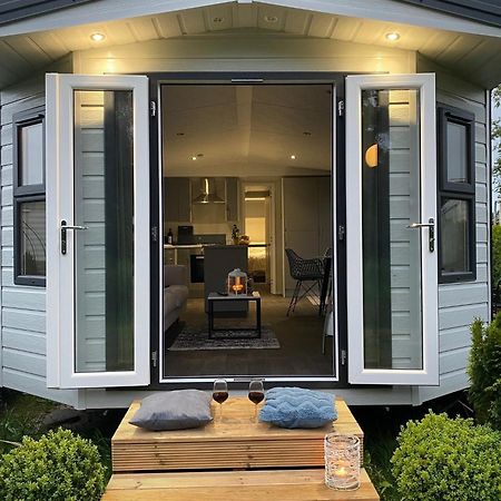 Natur Pur, O4 Neues Ferienhaus Natureingebunden, Familien- Und Hundefreundlich Eingezaeunt Callantsoog Bagian luar foto